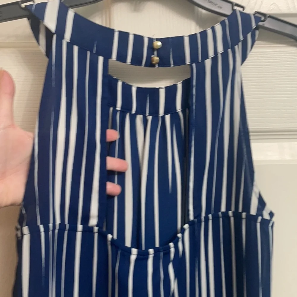 Banana republic blue blouse - Picture 4 of 5